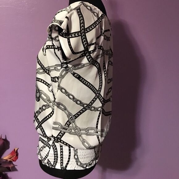 MK Chains top size small. - Picture 4 of 7